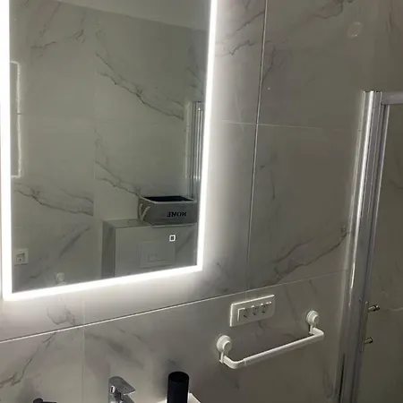 Apartment Ena Kastela