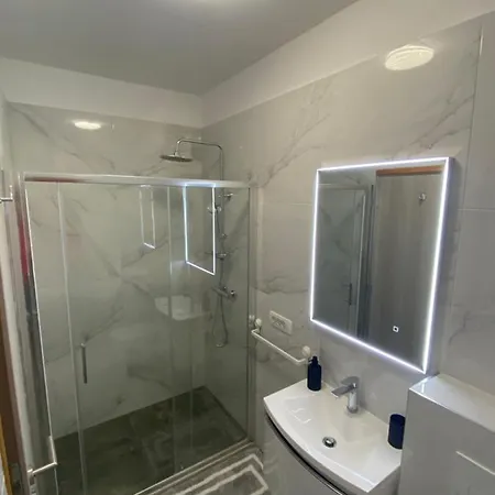 Ena Apartment Kastela