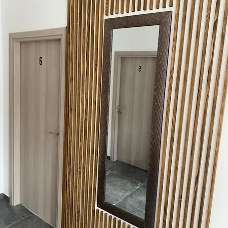 Ena Apartment